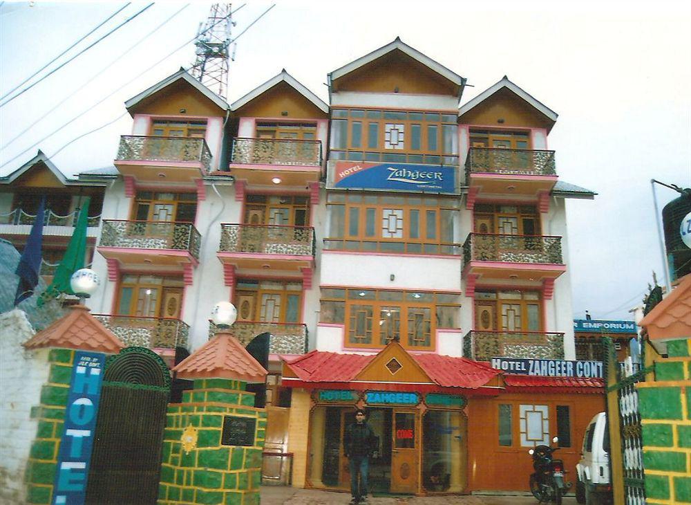 Hotel Zahgeer Continental - Srinagar Bagian luar foto