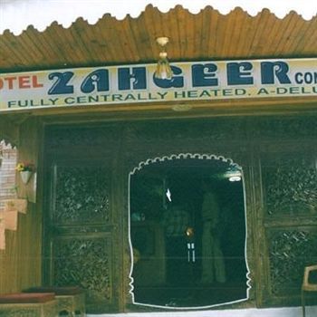 Hotel Zahgeer Continental - Srinagar Bagian luar foto
